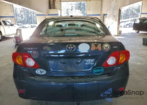 2010 Toyota Corolla Base z USA, uszkodzony, nr VIN 2T1BU4EE4AC259686